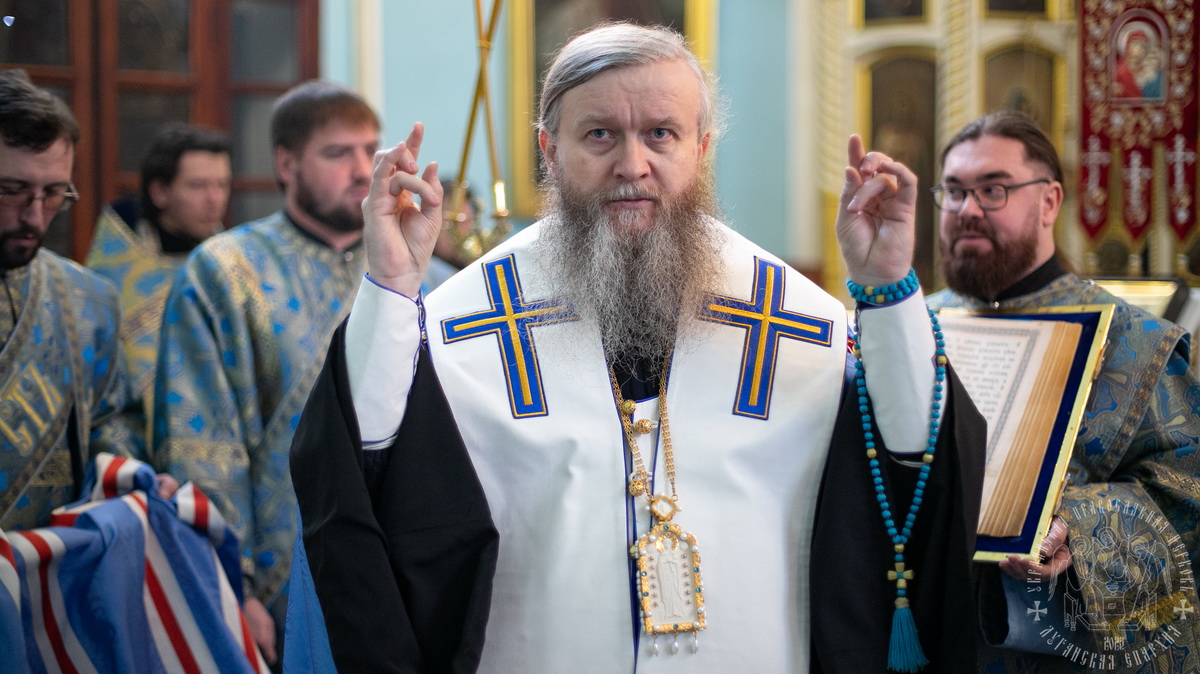 Вы сейчас просматриваете Луганск. Правящий архиерей совершил молебен с акафистом у Луганской иконы Божией Матери