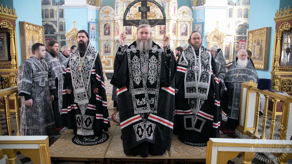Read more about the article Луганск. Пассия — богослужение, посвященное воспоминаниям Страстей Христовых