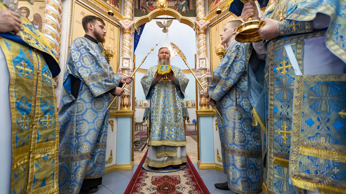 Подробнее о статье Зоринск. Престольный праздник храма Казанской иконы Божией Матери