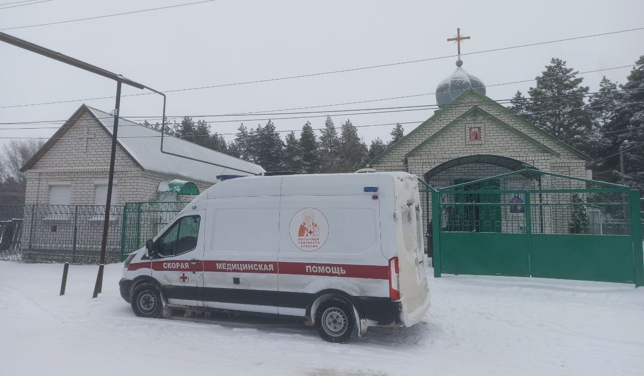 Вы сейчас просматриваете Новоайдар. В благочиние прибыли врачи из больницы святителя Алексия г. Москвы.