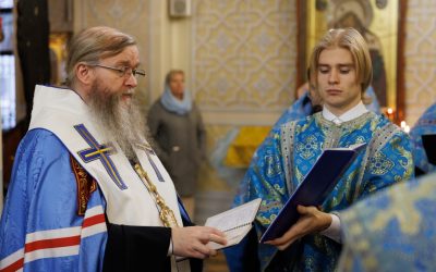 Луганск. Акафист у Луганской иконы Божией Матери
