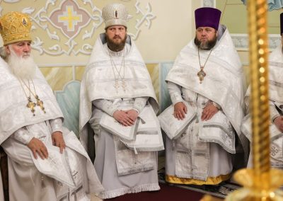 Священнослужители совершили молебное акафистное пение и заупокойную Литургию