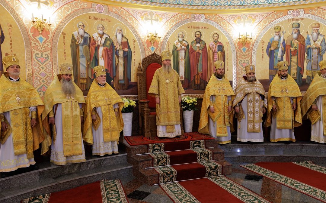 Луганск. Престольный праздник Владимирского кафедрального собора