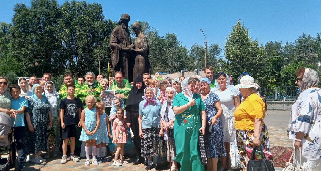 День семьи, любви и верности — праздник, посвящённый святым Петру и Февронии Муромским