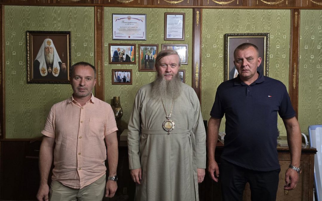 Митрополит Пантелеимон посетил Художественно-производственное предприятие «Софрино»