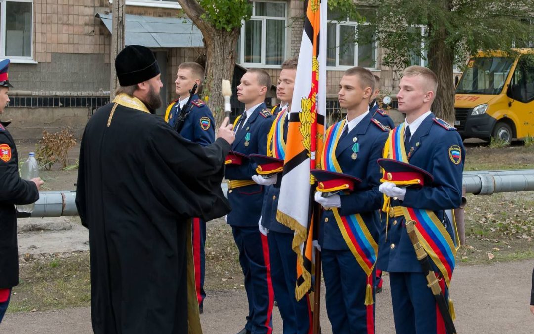 Священнослужитель принял участие в церемонии посвящения в кадеты