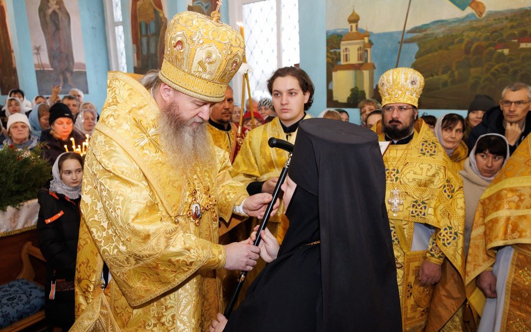 Старом Айдар. Митрополит Пантелеимон возвел монахиню Софию (Бугаёву) во игумению Иверского женского монастыря