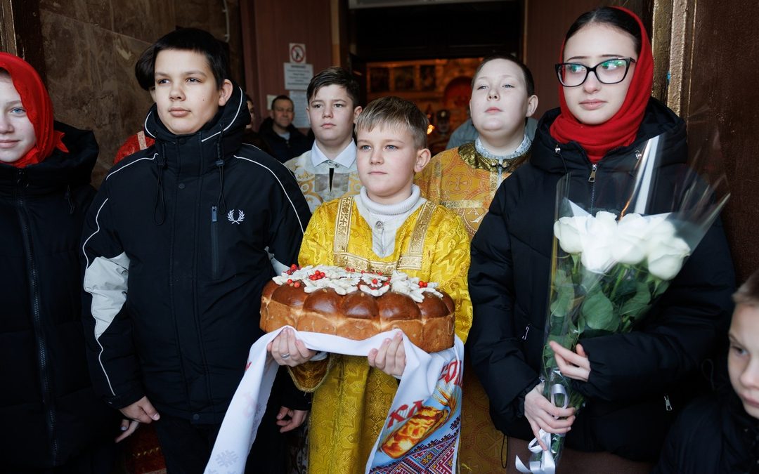 Счастье. Митрополит Пантелеимон возглавил престольный праздник храма святой великомученицы Екатерины