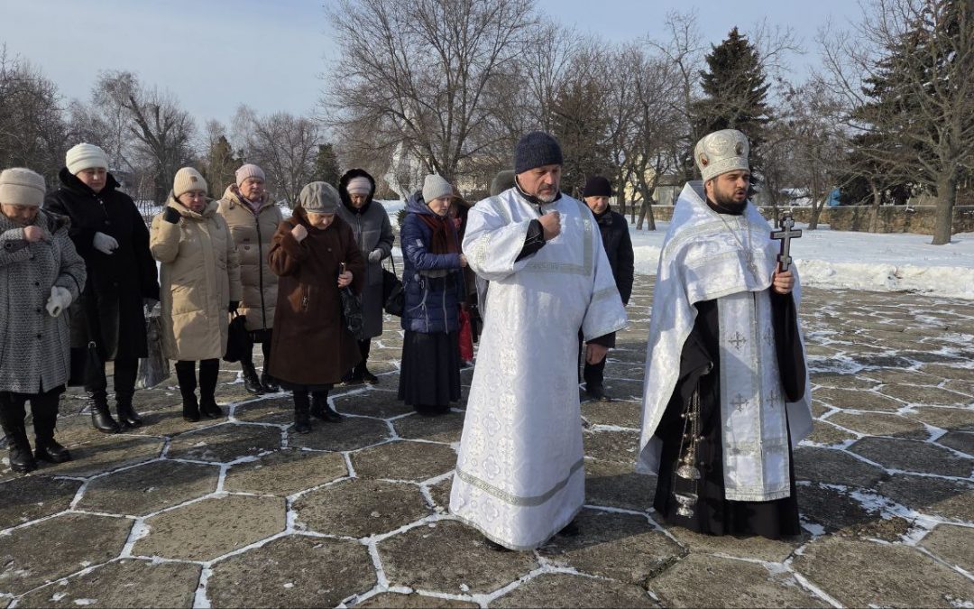 В Станице Луганской отметили 83 годовщину освобождения от немецко-фашистских захватчиков