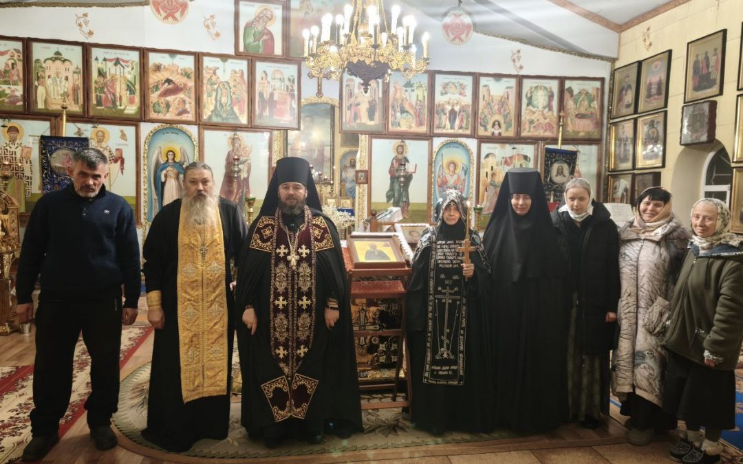 Меловое. В Благовещенском храме совершен схимнический постриг