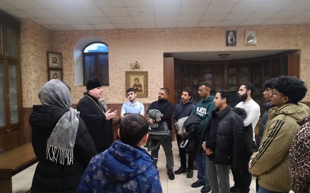 Связь сердец через веру и уважение: иностранные студенты прикоснулись к православным традициям Луганщины