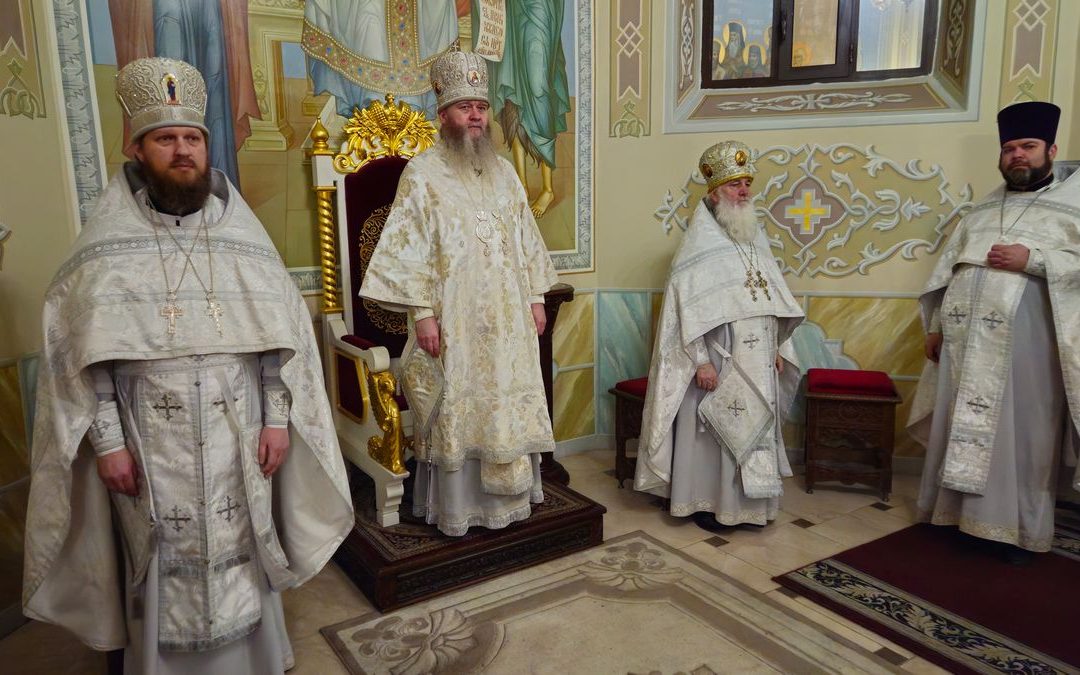 В поминальную субботу митрополит Пантелеимон совершил богослужение в кафедральном соборе