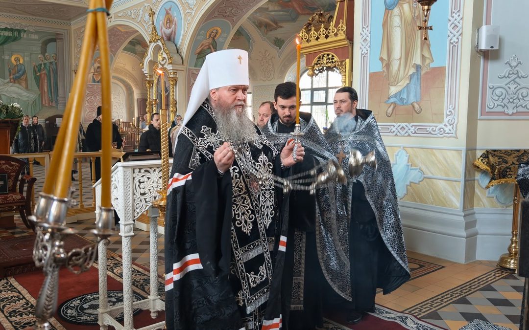 Митрополит Пантелеимон совершил первое чинопоследование Пассии