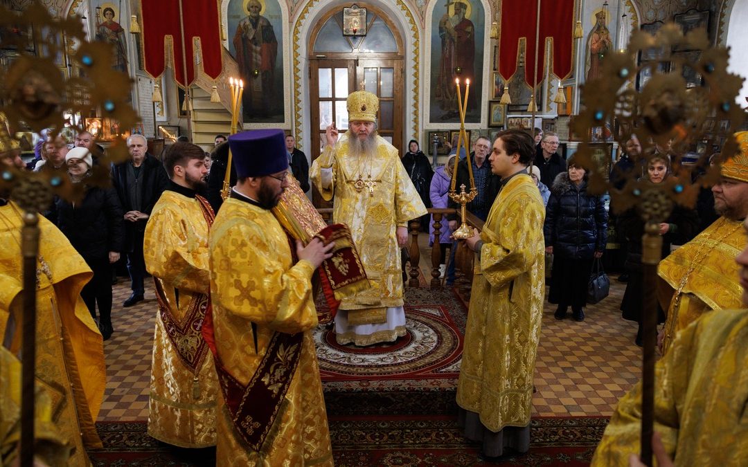 Митрополит Пантелеимон совершил богослужение Недели Торжества Православия