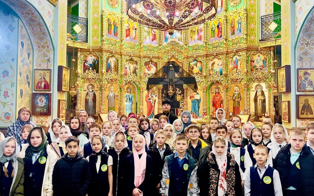 Учащиеся ЛУВК «Интеллект» побывали в храме святой блаженной Ксении Петербургской.