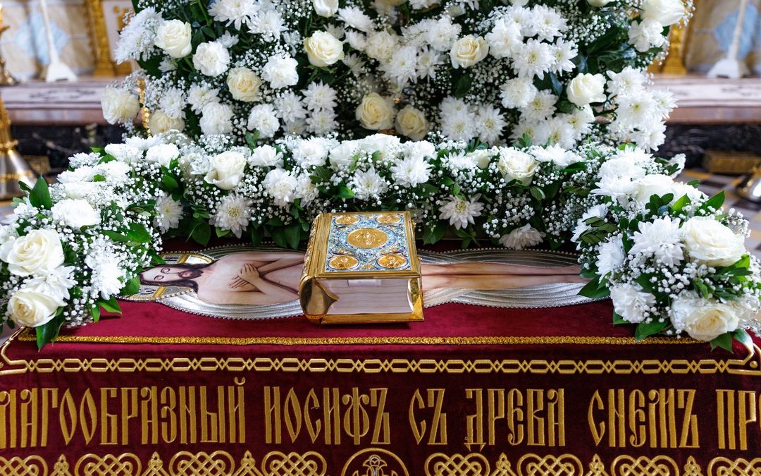 Митрополит Пантелеимон совершил богослужение Великой Субботы