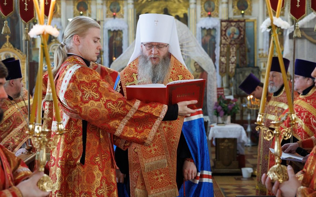 В 81-ю годовщину Великой Победы митрополит Пантелеимон совершил благодарственный молебен