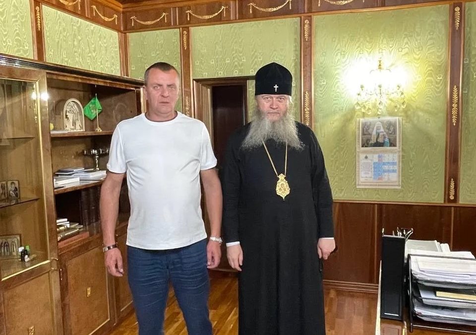 Митрополит Пантелеимон посетил Художественно-производственное предприятие «Софрино»