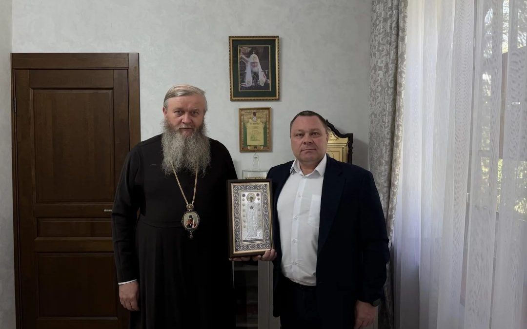 Встреча митрополита Пантелеимона с новым руководителем МВД по ЛНР